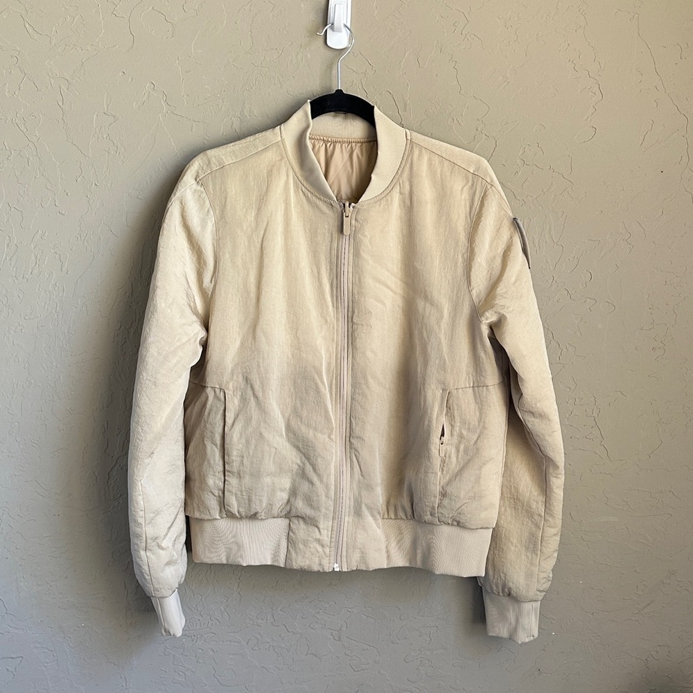 Lululemon reversible cream,‎ bomber jacket, beige color size 12